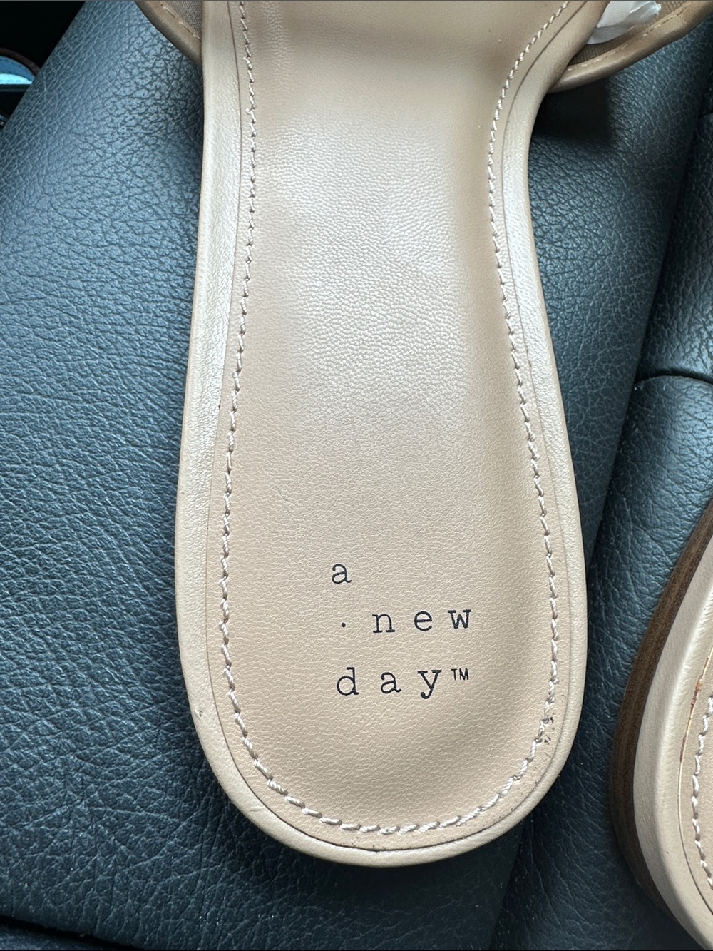 A New Day Women’s Beige Slide Sandals with Embroidered Floral- Size 11-NWOT - Picture 5 of 7